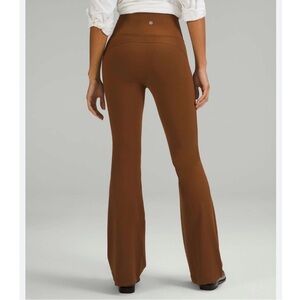 Lululemon Groove Super-High-Rise Flared Legging